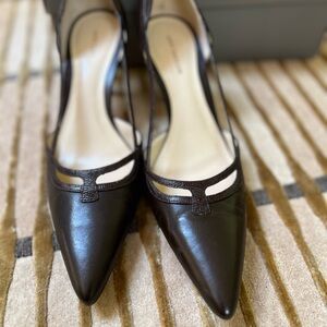 Ann Taylor Brown Leather Pump